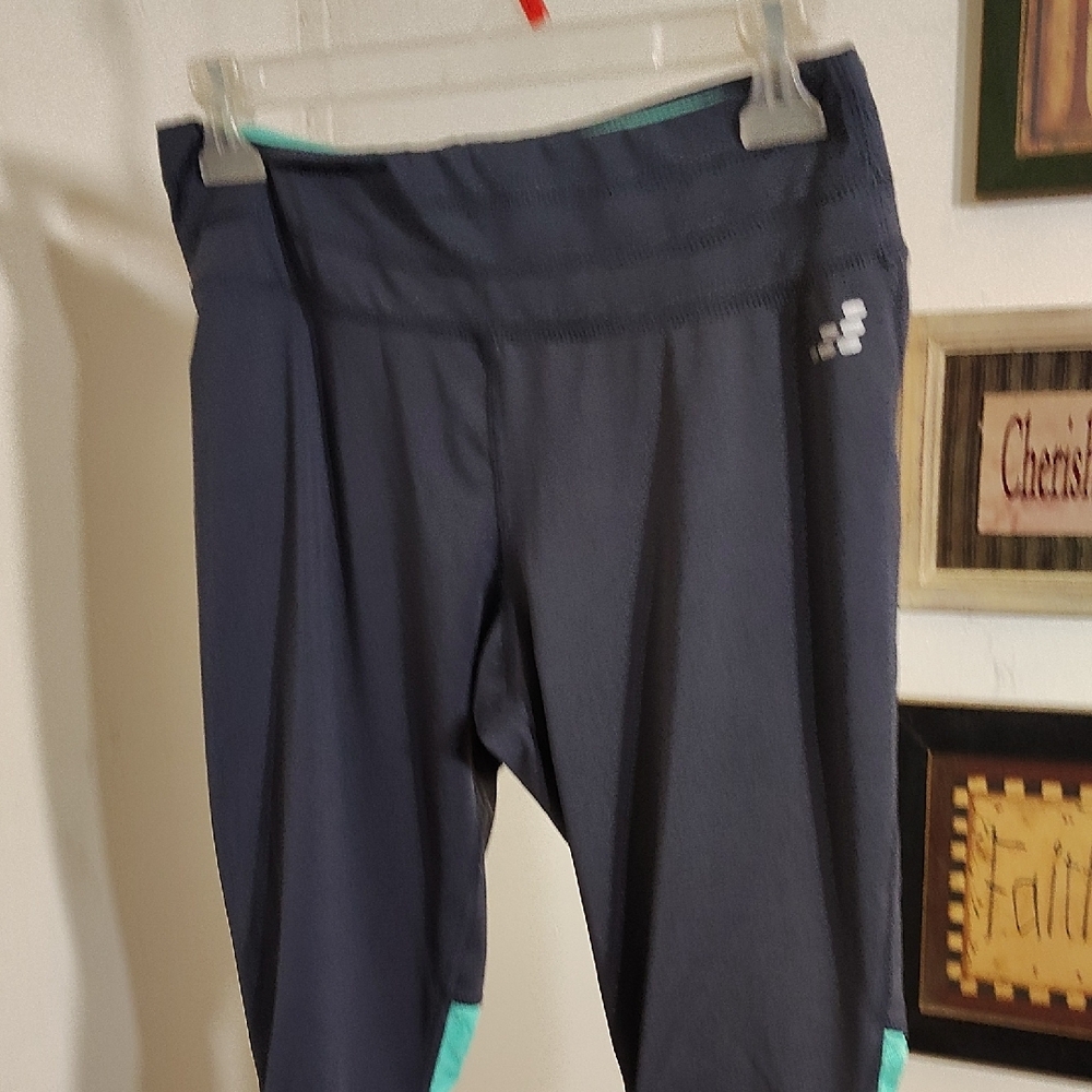 BCG Green and Black Athletic Leggings - Picture 4 of 7